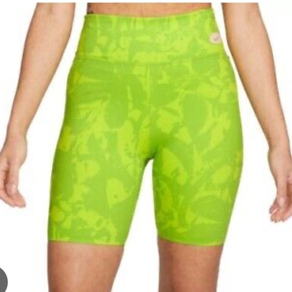 Nike Pants - NEW Nike One Luxe Tight Fit Mid Rise Bike Shorts